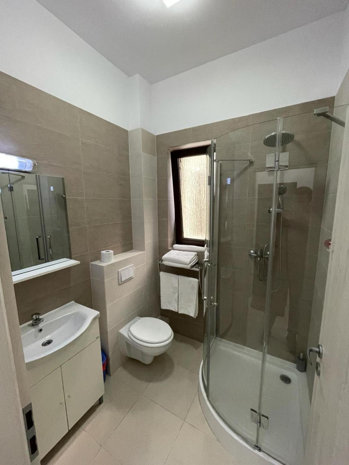 Apartment Visaj *